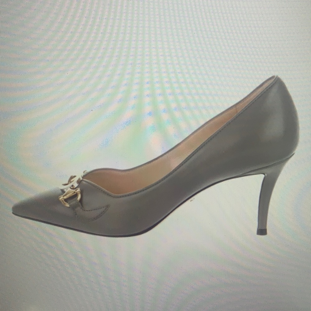 GUCCI ZUMI LEATHER PUMPS 100% authentic size 7